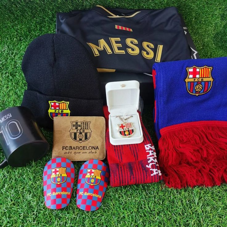 MYSTERY BOX CUSTOM FOTBAL ! REDUCERE
