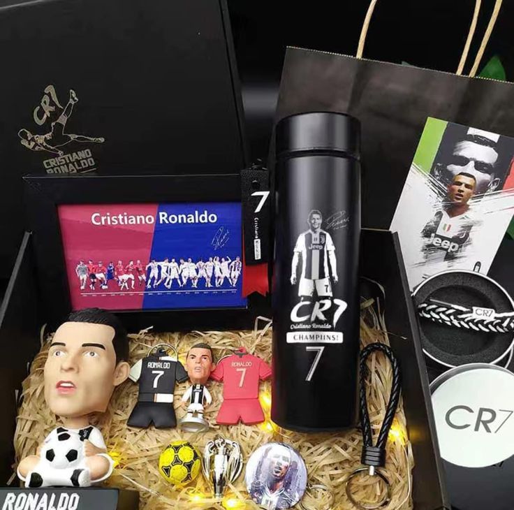 MYSTERY BOX CUSTOM FOTBAL ! REDUCERE